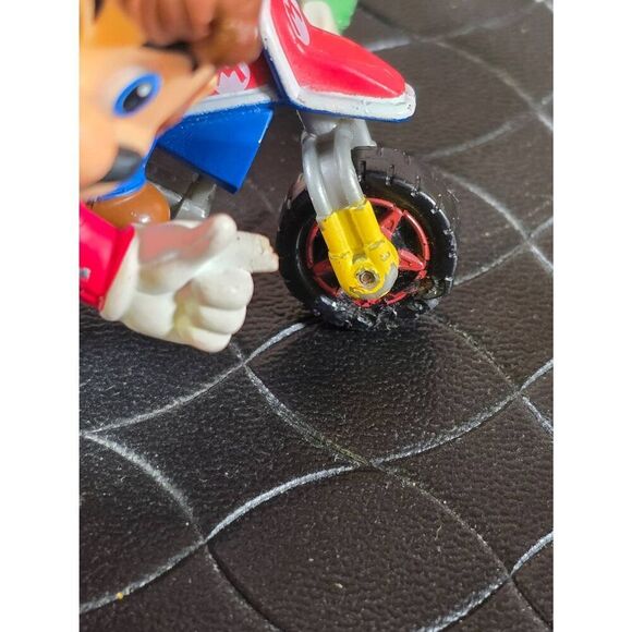 20+ Nintendo Super Mario Figurine Lot #B15 - Picture 13 of 15